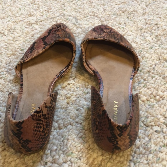 Pink /black snake skin design pointed toe flat Sz 6 - Picture 2 of 5